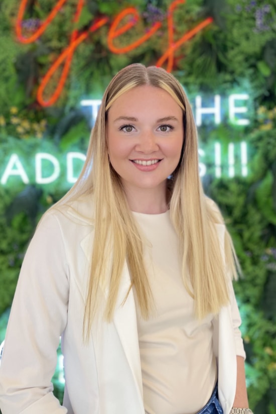 Fiona McDonald, Sales Negotiator
