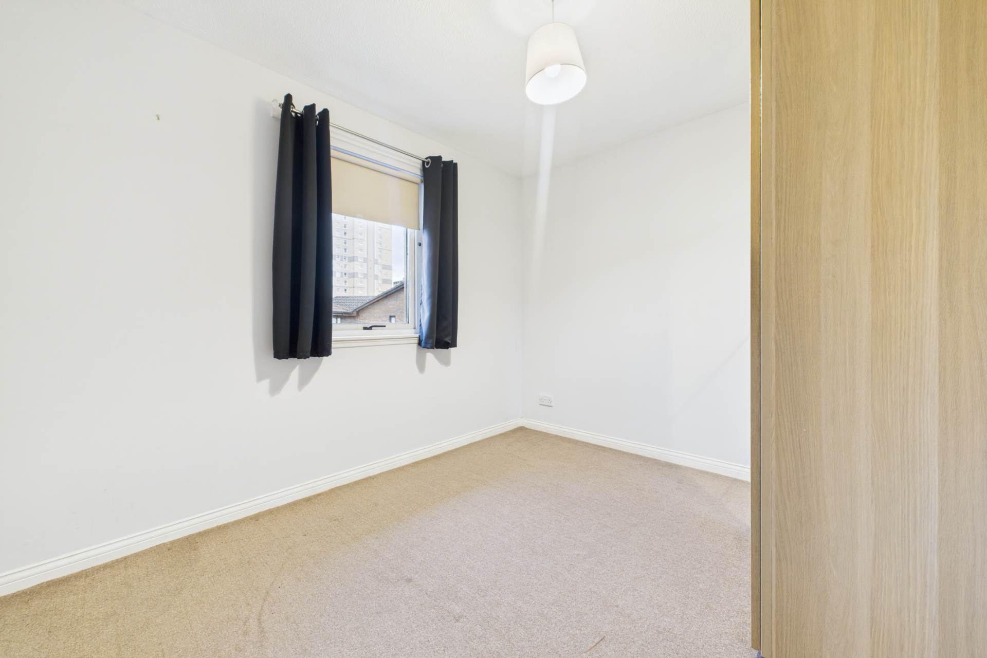 Armour Grove, Motherwell