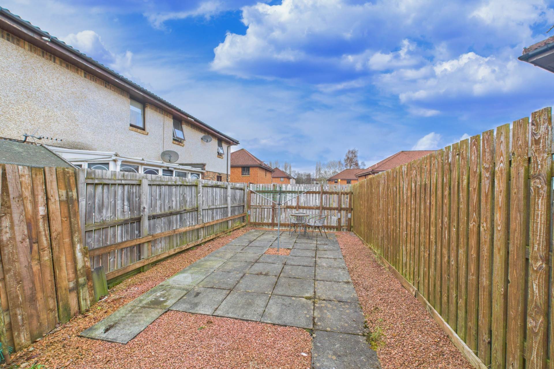 Armour Grove, Motherwell