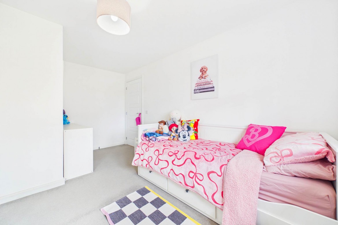 Images for Skylark Wynd, Motherwell