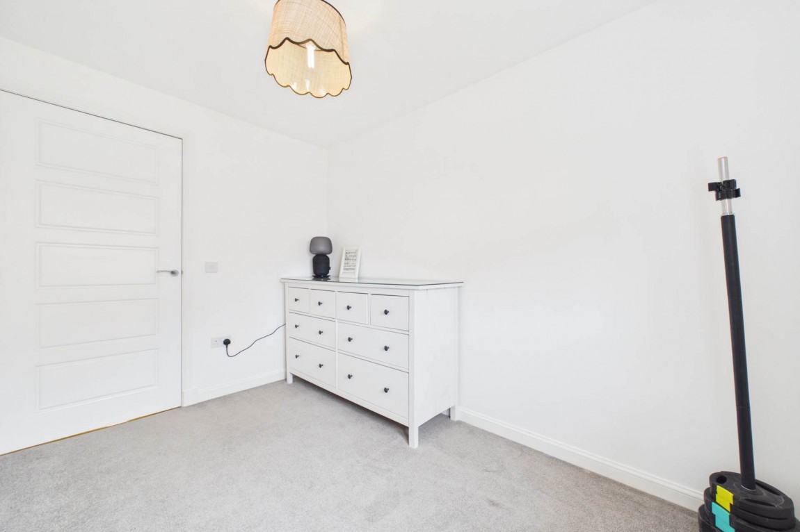 Images for Skylark Wynd, Motherwell