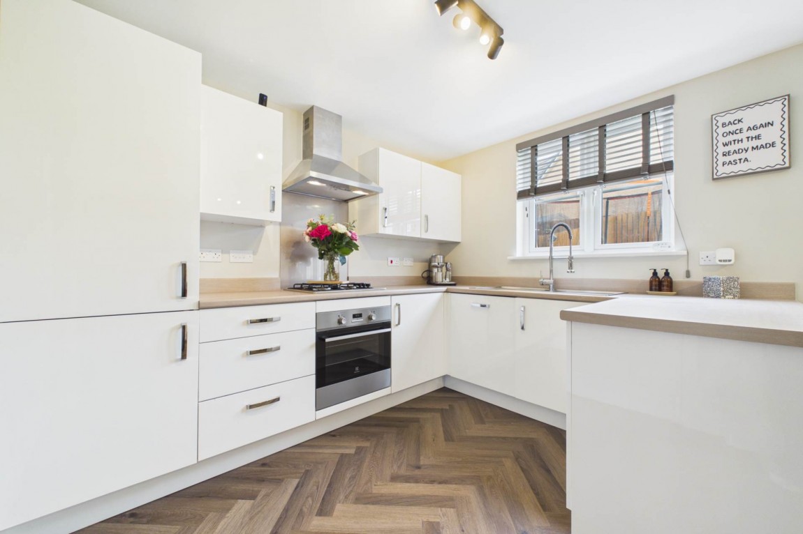 Images for Skylark Wynd, Motherwell