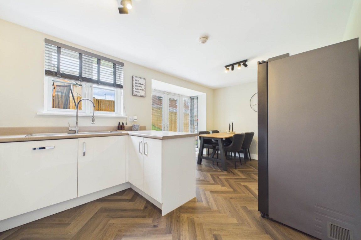 Images for Skylark Wynd, Motherwell