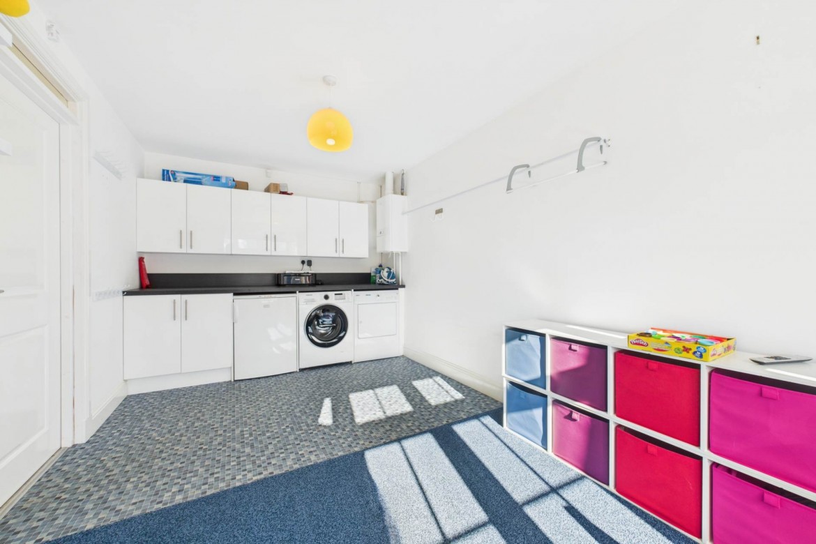 Images for Vesuvius Drive, Motherwell
