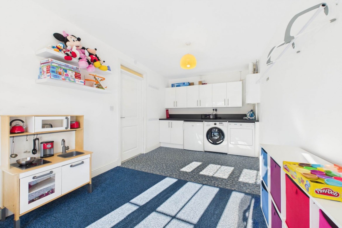 Images for Vesuvius Drive, Motherwell