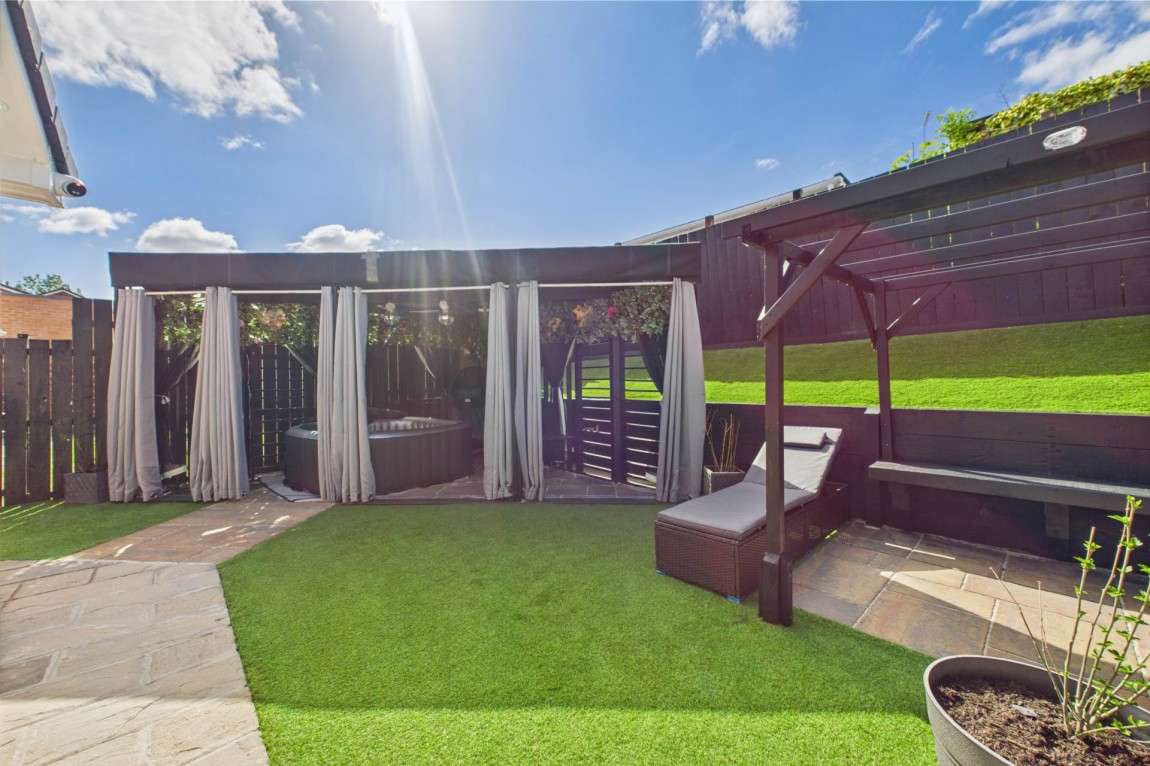 Images for Silver Firs, Newarthill, Motherwell