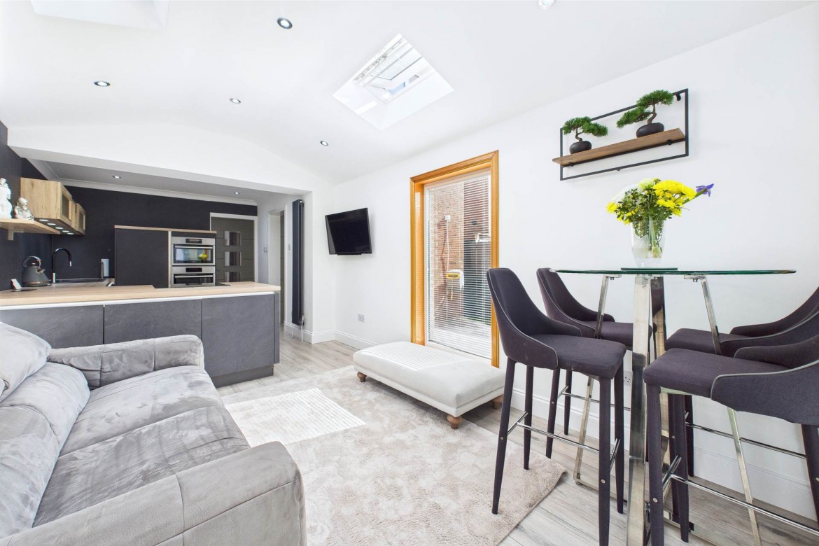 Images for Silver Firs, Newarthill, Motherwell