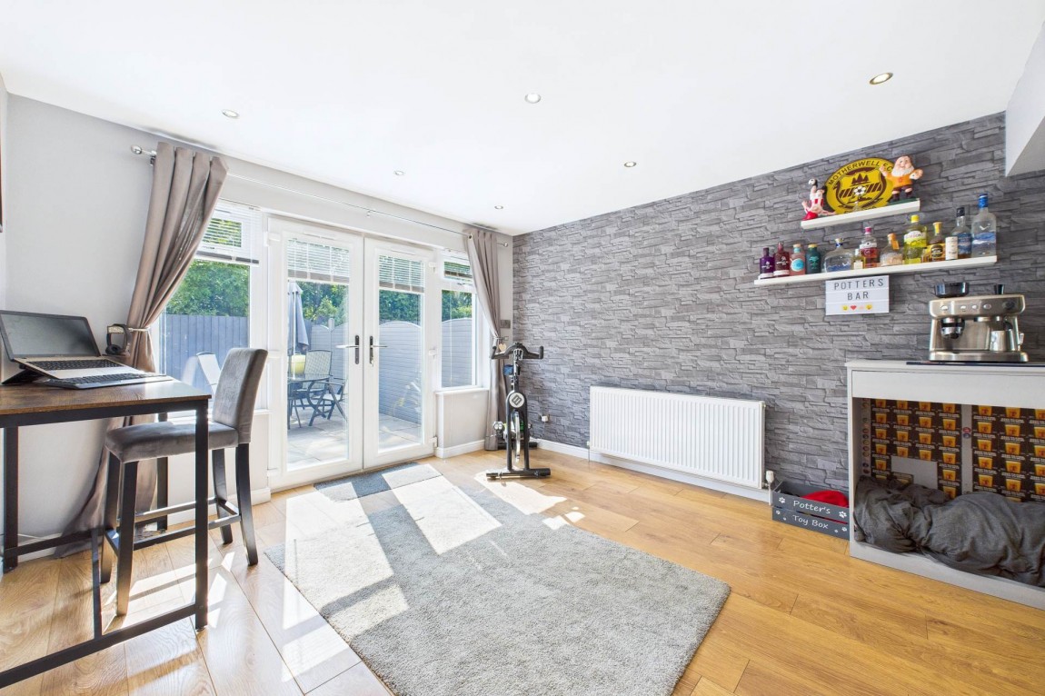 Images for 28 Macdairmid Drive,Hamilton