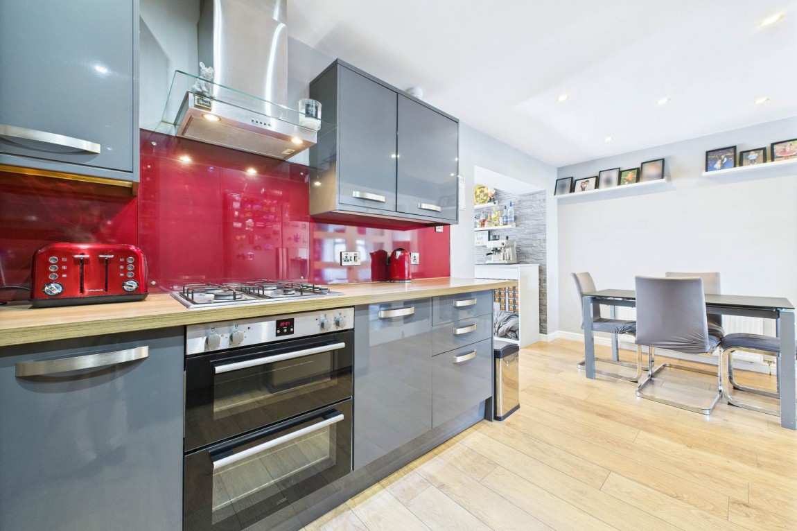 Images for 28 Macdairmid Drive,Hamilton
