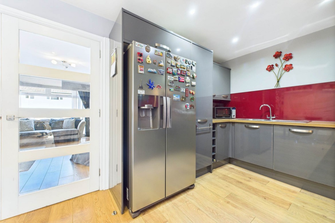 Images for 28 Macdairmid Drive,Hamilton