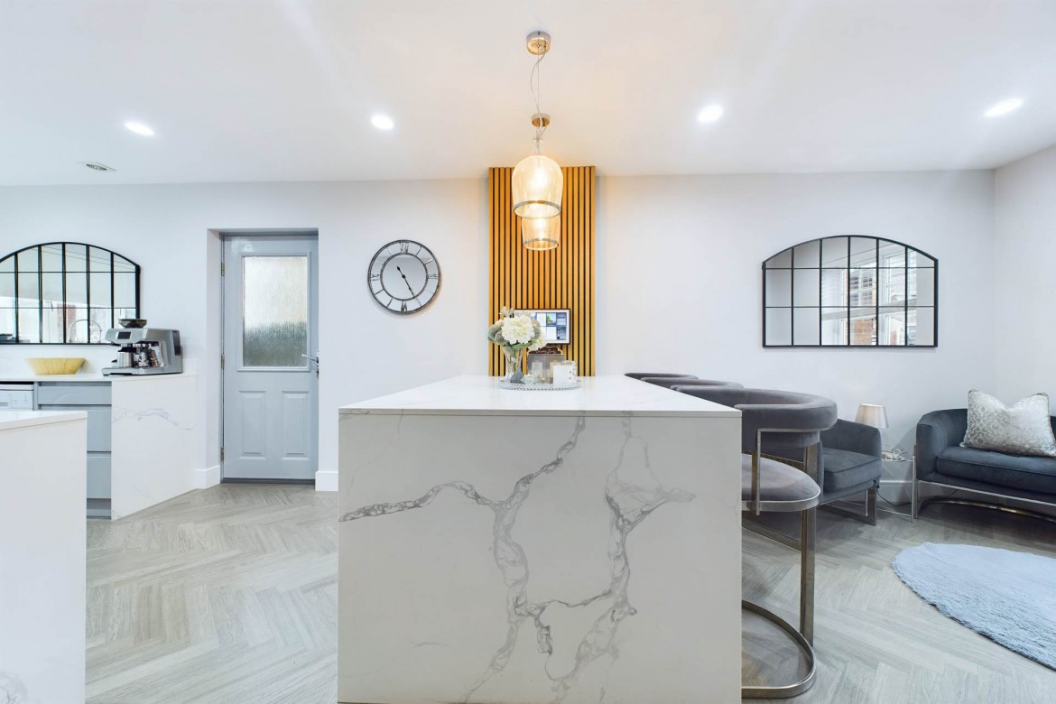 Images for Springbank Crescent, Motherwell