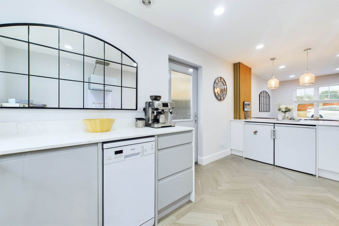 Images for Springbank Crescent, Motherwell