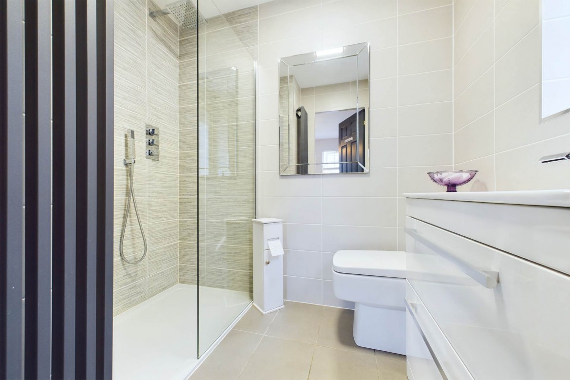 Images for Springbank Crescent, Motherwell