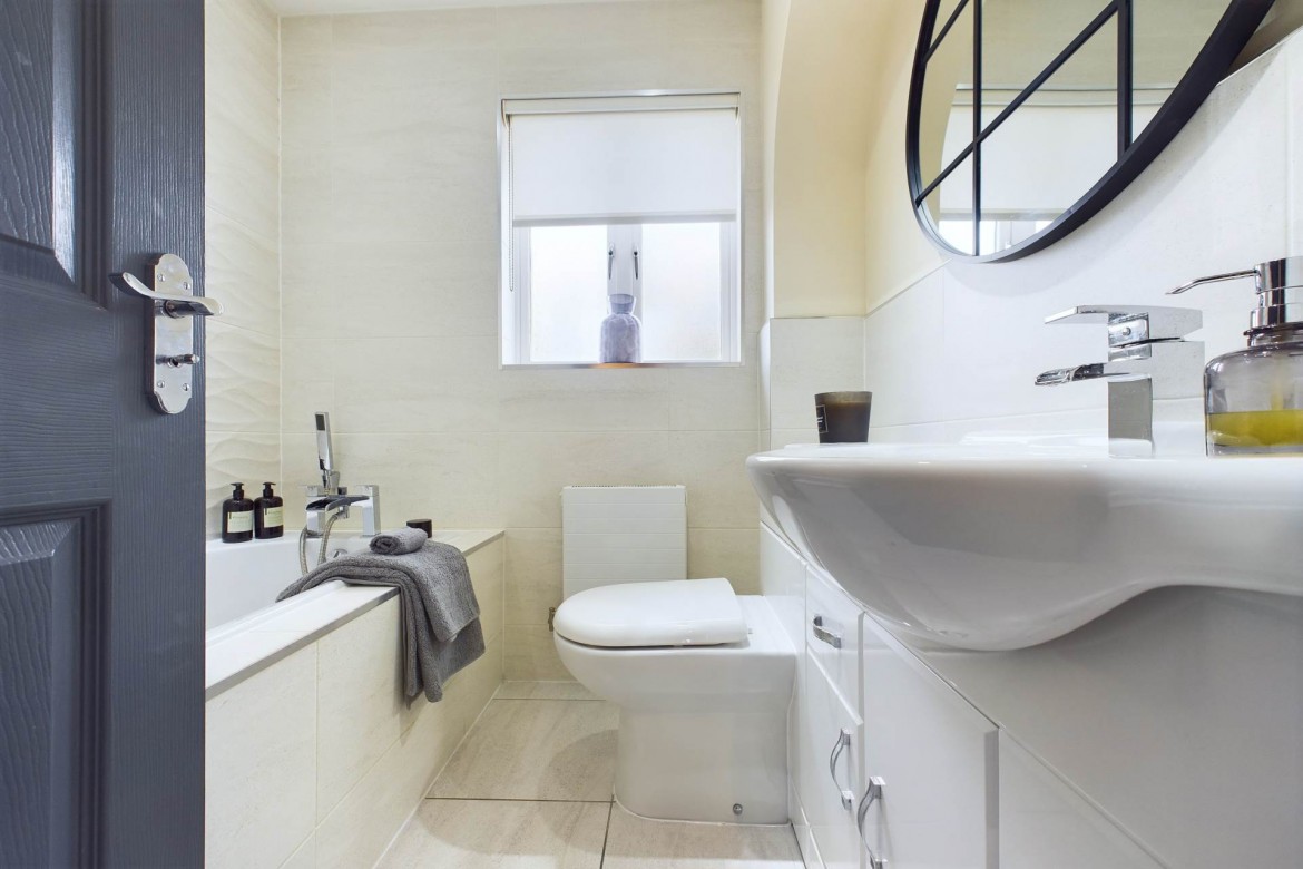 Images for Springbank Crescent, Motherwell