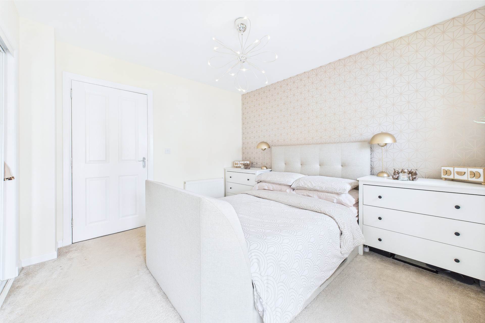 Ferguson Crescent, Morningside, Newmains