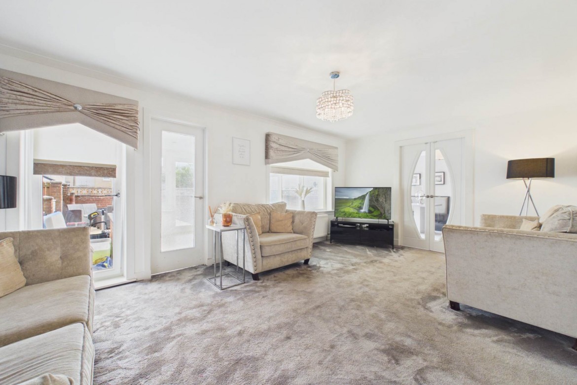 Images for McPherson Crescent, Airdrie
