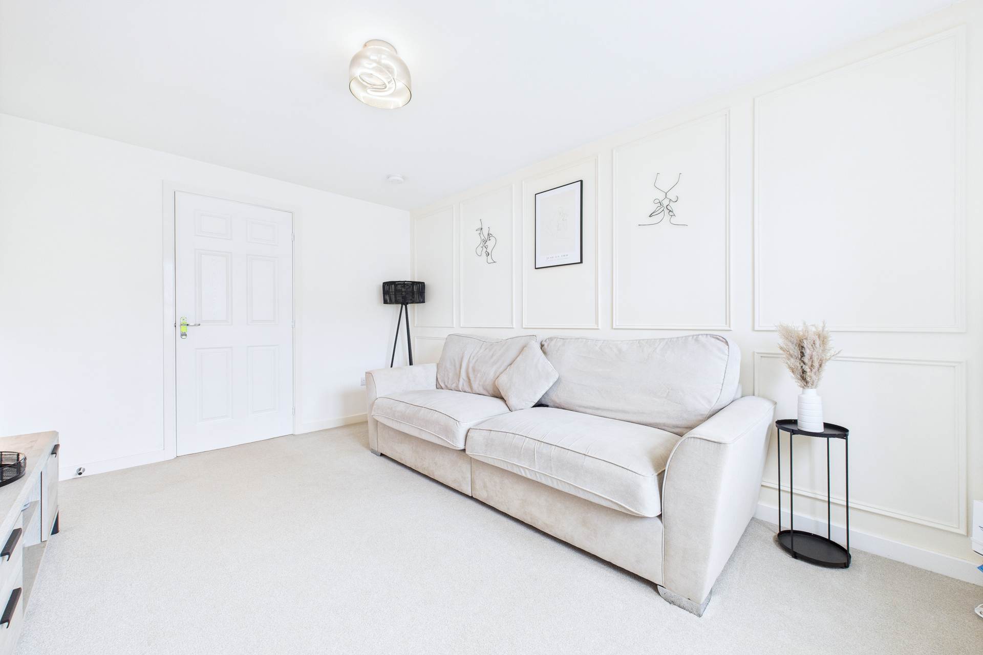 Strathaven Road, Stonehouse