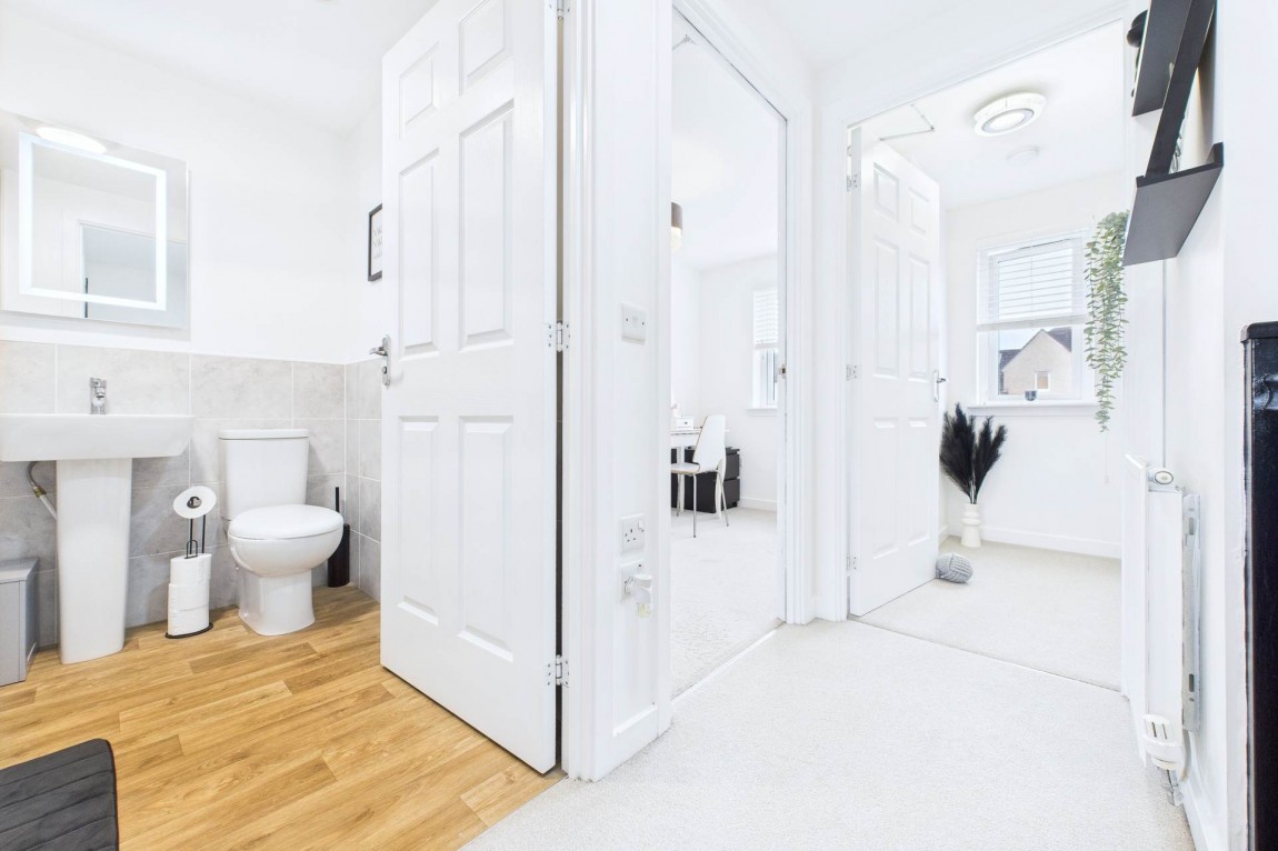 Images for Strathaven Road, Stonehouse