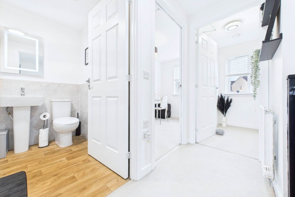 Images for Strathaven Road, Stonehouse