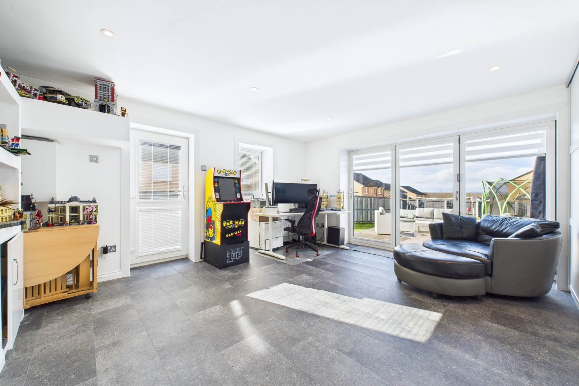 Images for Harburn Place, Motherwell