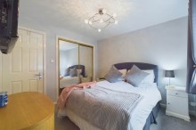 Images for Larch Way, Quarter