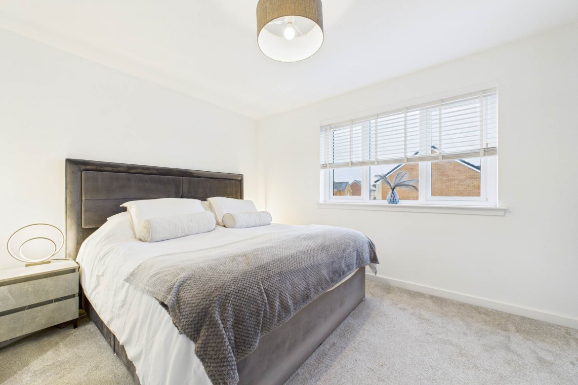 Images for McIntosh Gardens, Carluke