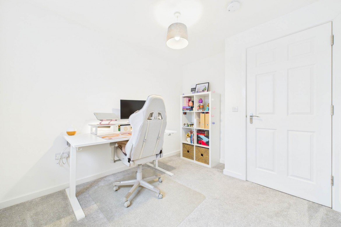 Images for McIntosh Gardens, Carluke