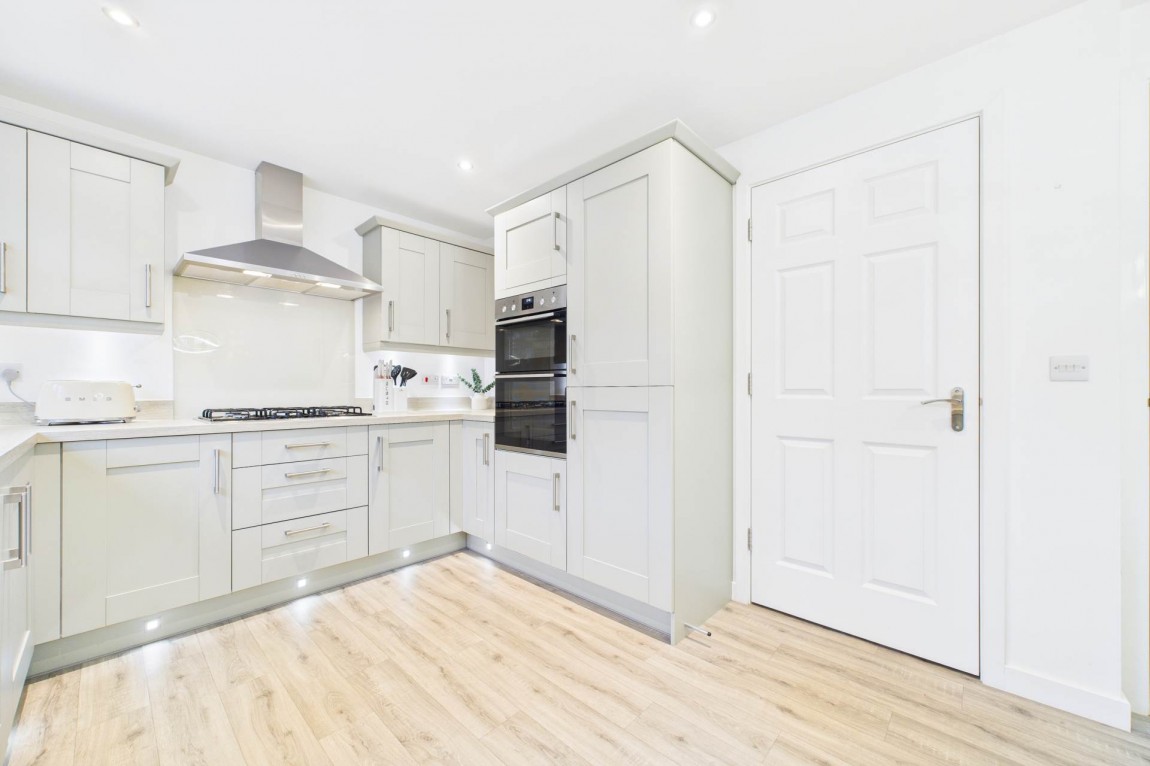 Images for McIntosh Gardens, Carluke