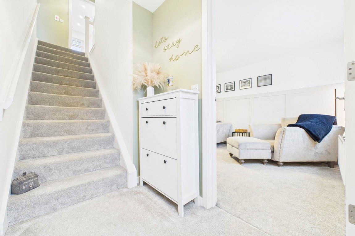 Images for McIntosh Gardens, Carluke