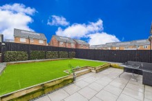 Images for McIntosh Gardens, Carluke