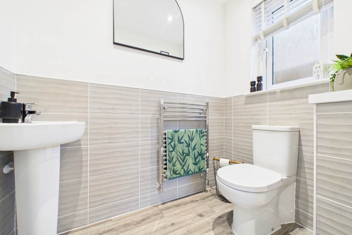 Images for McIntosh Gardens, Carluke