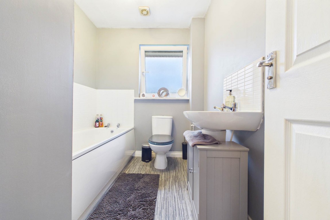 Images for Bickerton Wynd, Lanark