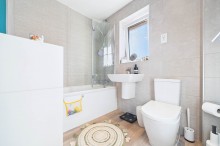 Images for Lady Nancy Crescent, Blantyre