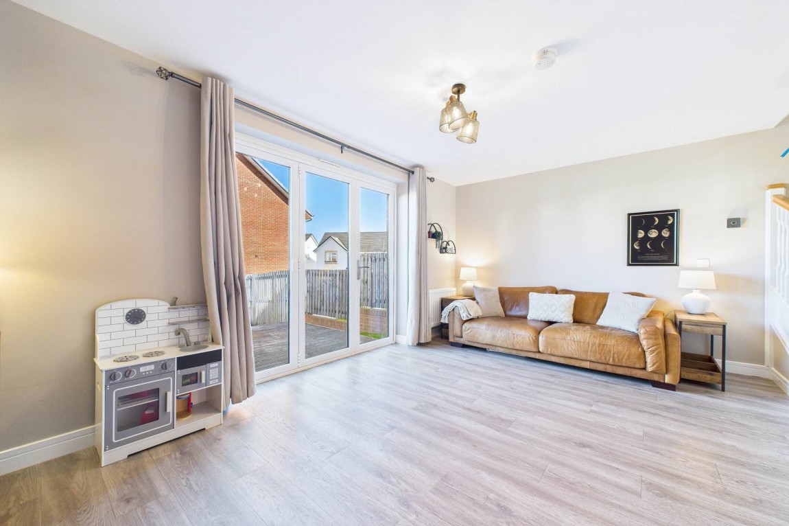 Images for Lady Nancy Crescent, Blantyre