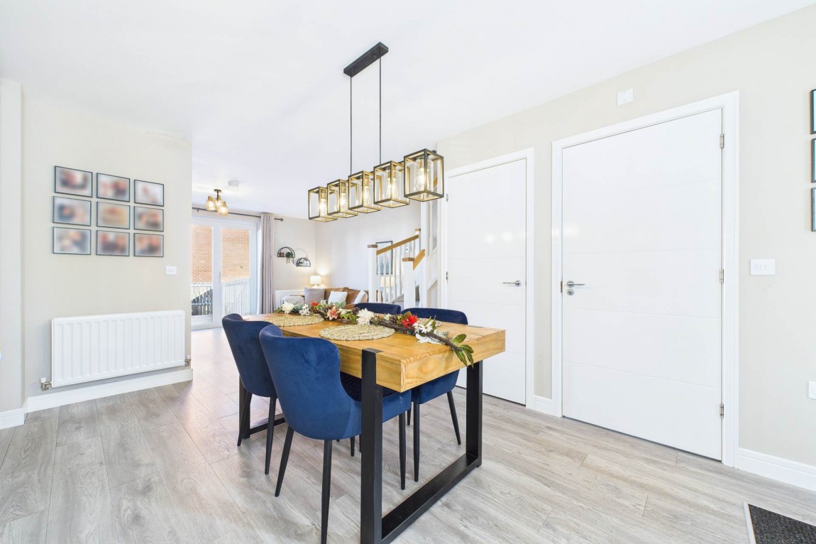 Images for Lady Nancy Crescent, Blantyre