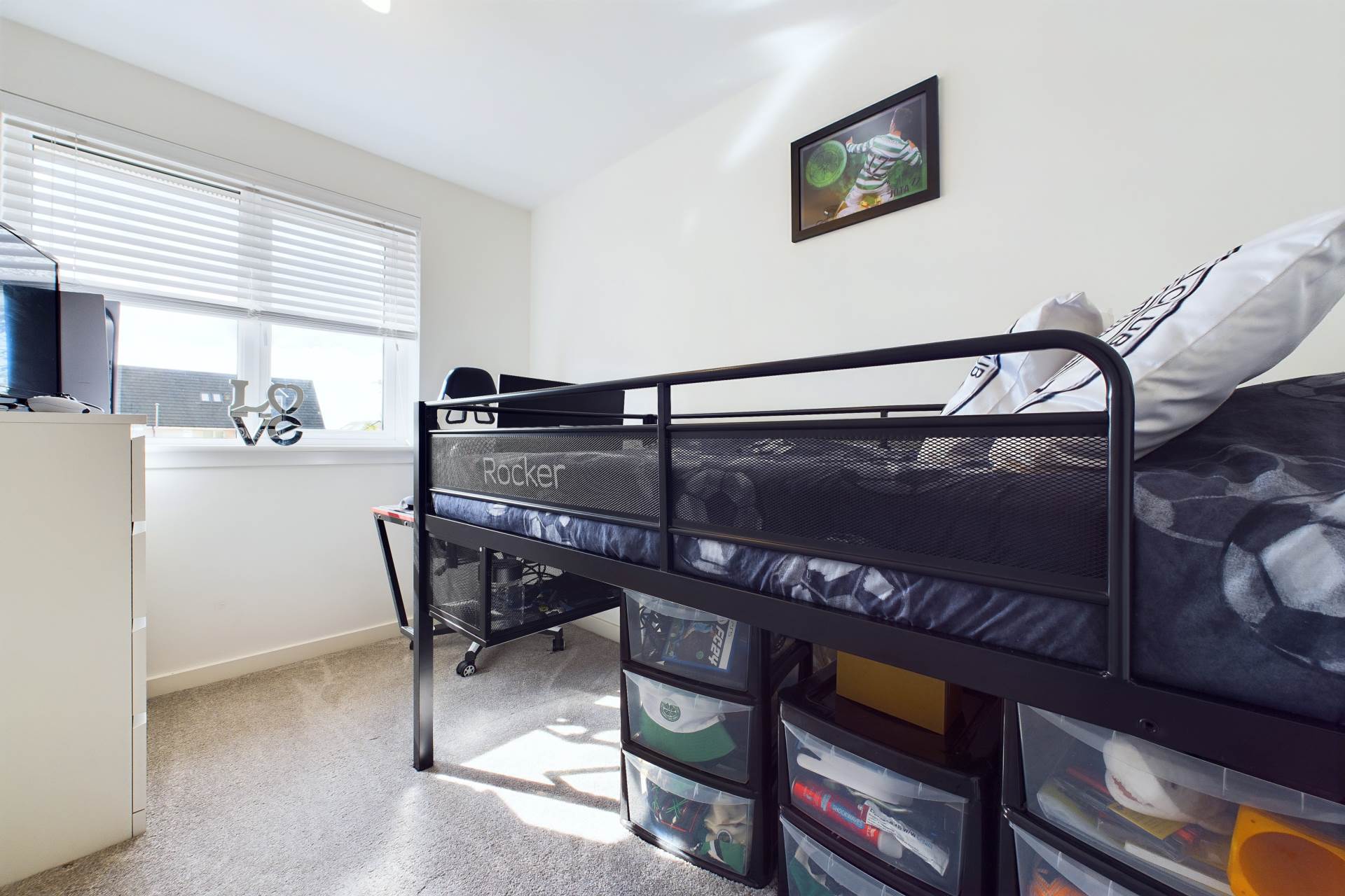 Lotus Crescent, Cleland, Motherwell
