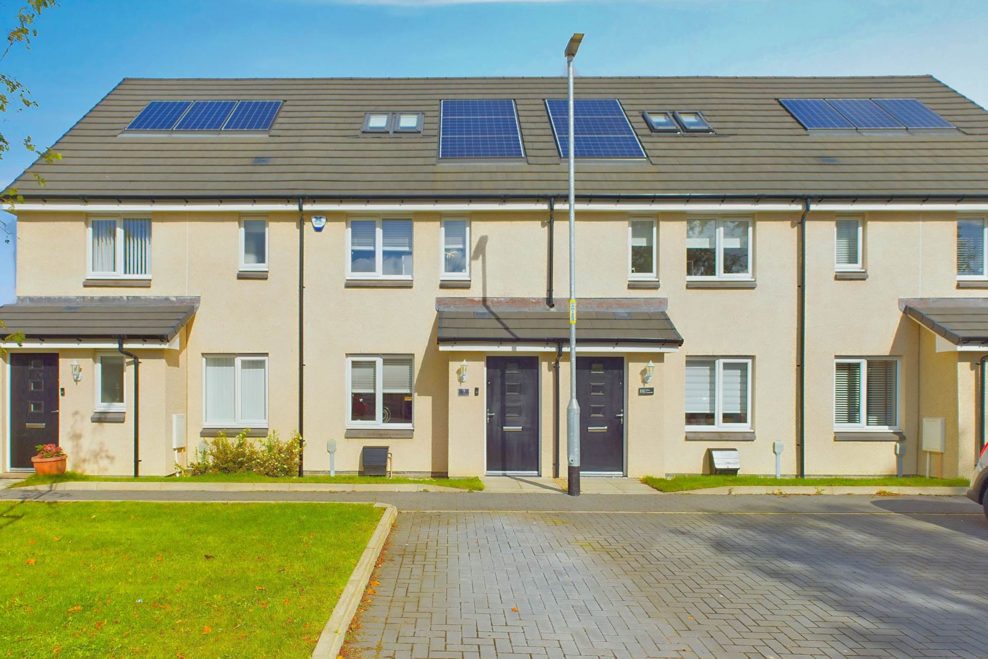 Lotus Crescent, Cleland, Motherwell