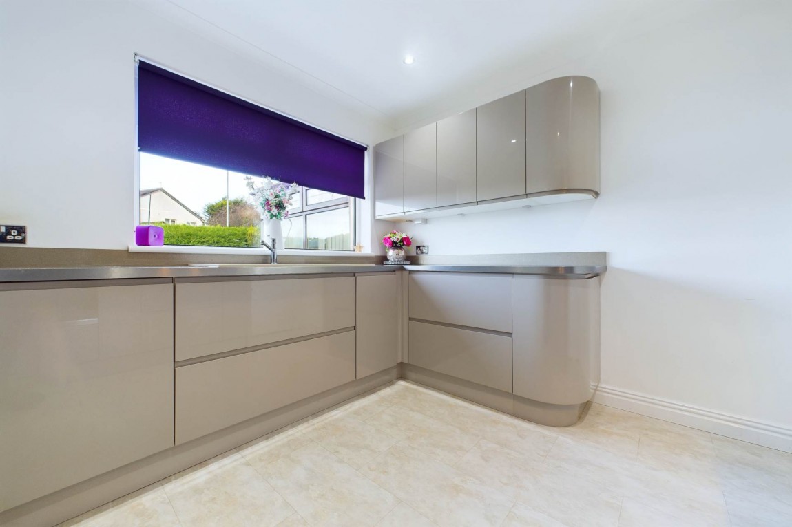 Images for Thorniewood Gardens, Uddingston, Glasgow