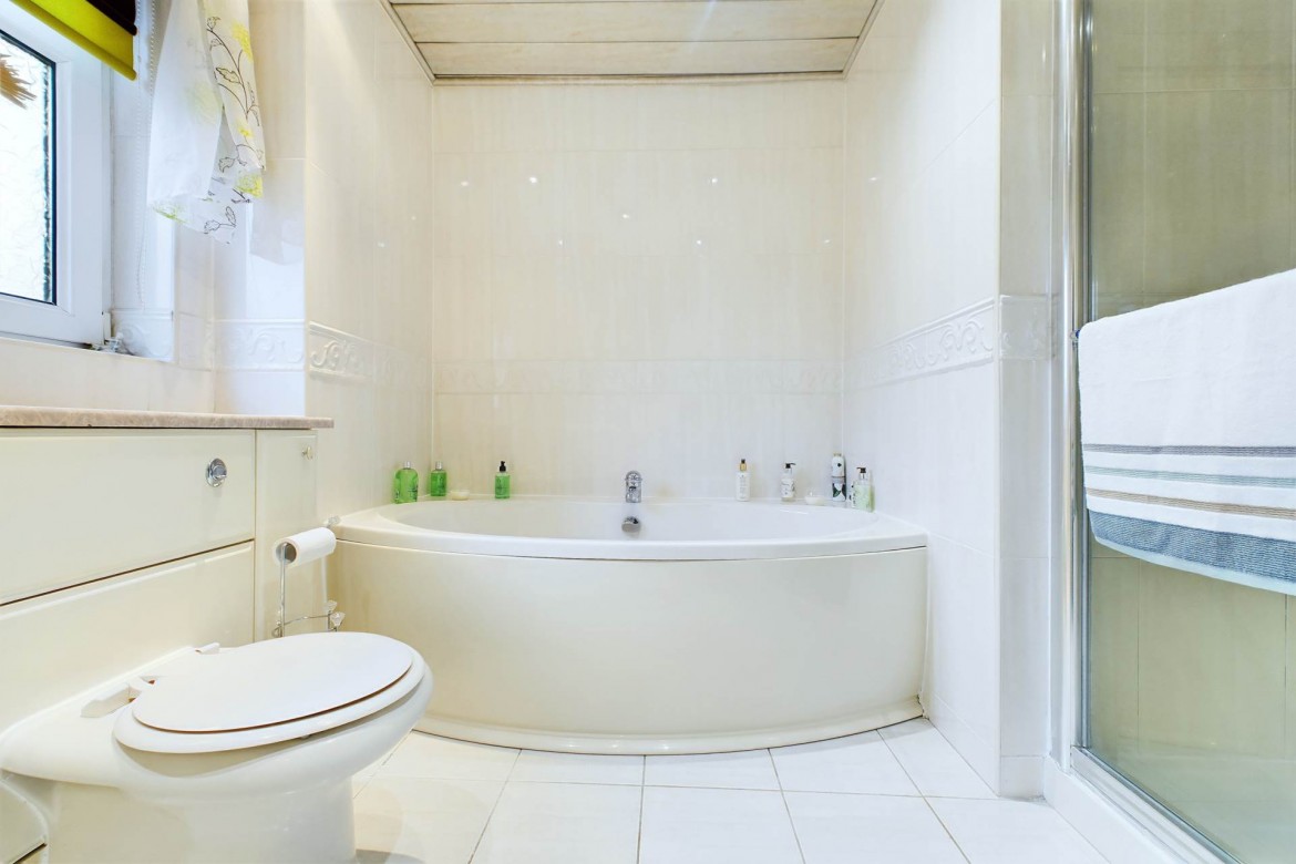 Images for Thorniewood Gardens, Uddingston, Glasgow