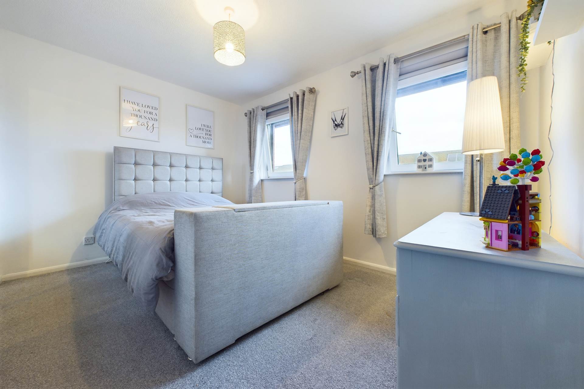 Cameronian Place, Bellshill