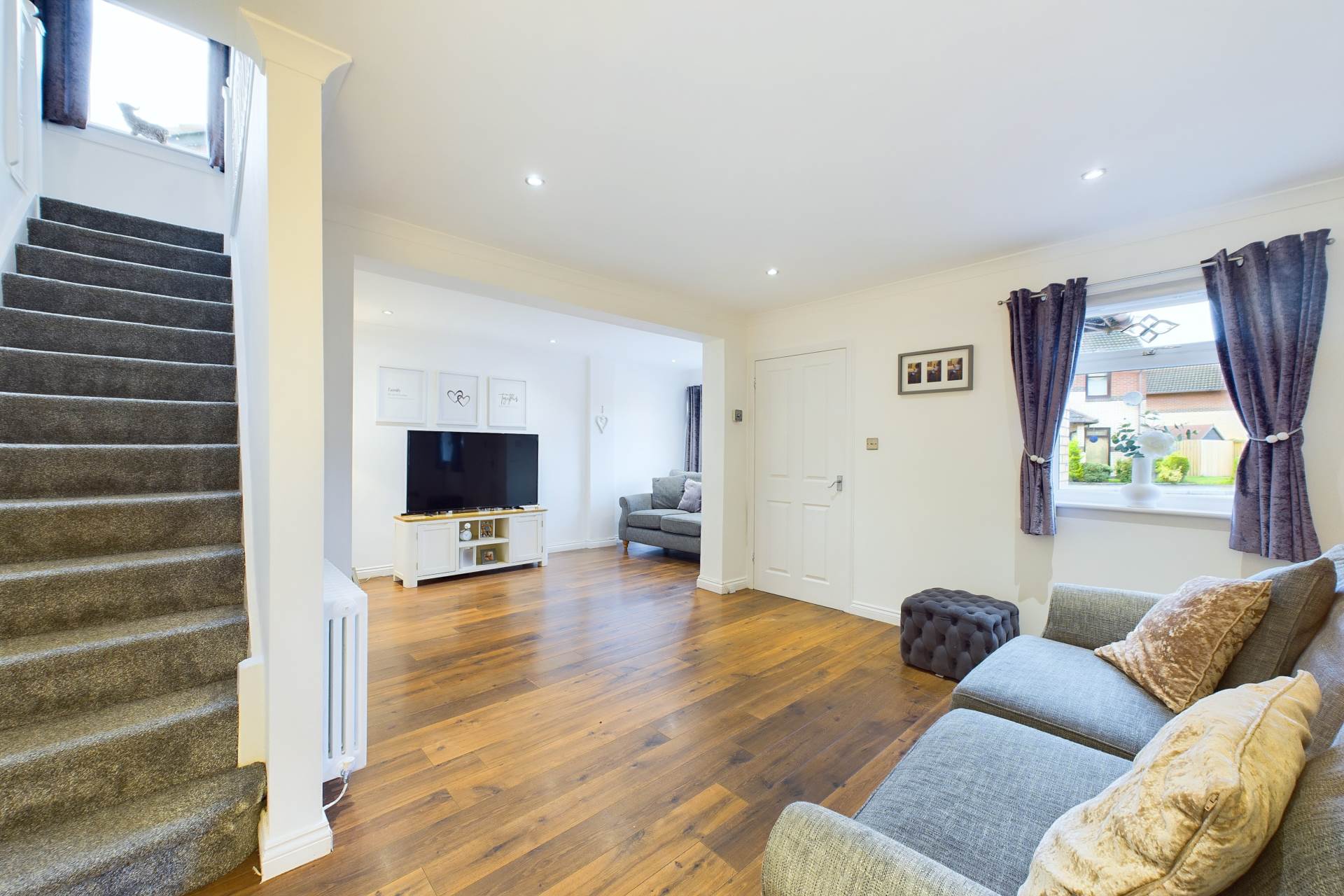 Cameronian Place, Bellshill