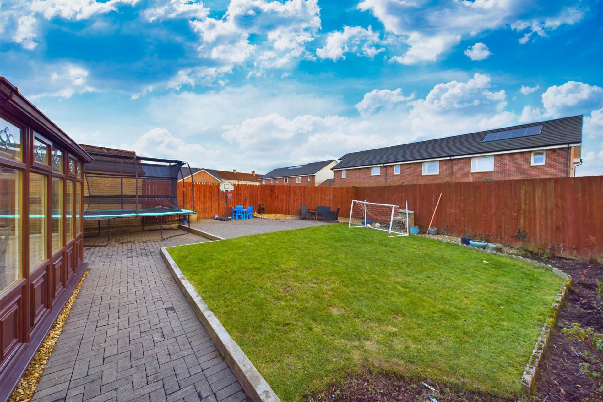 Cameronian Place, Bellshill