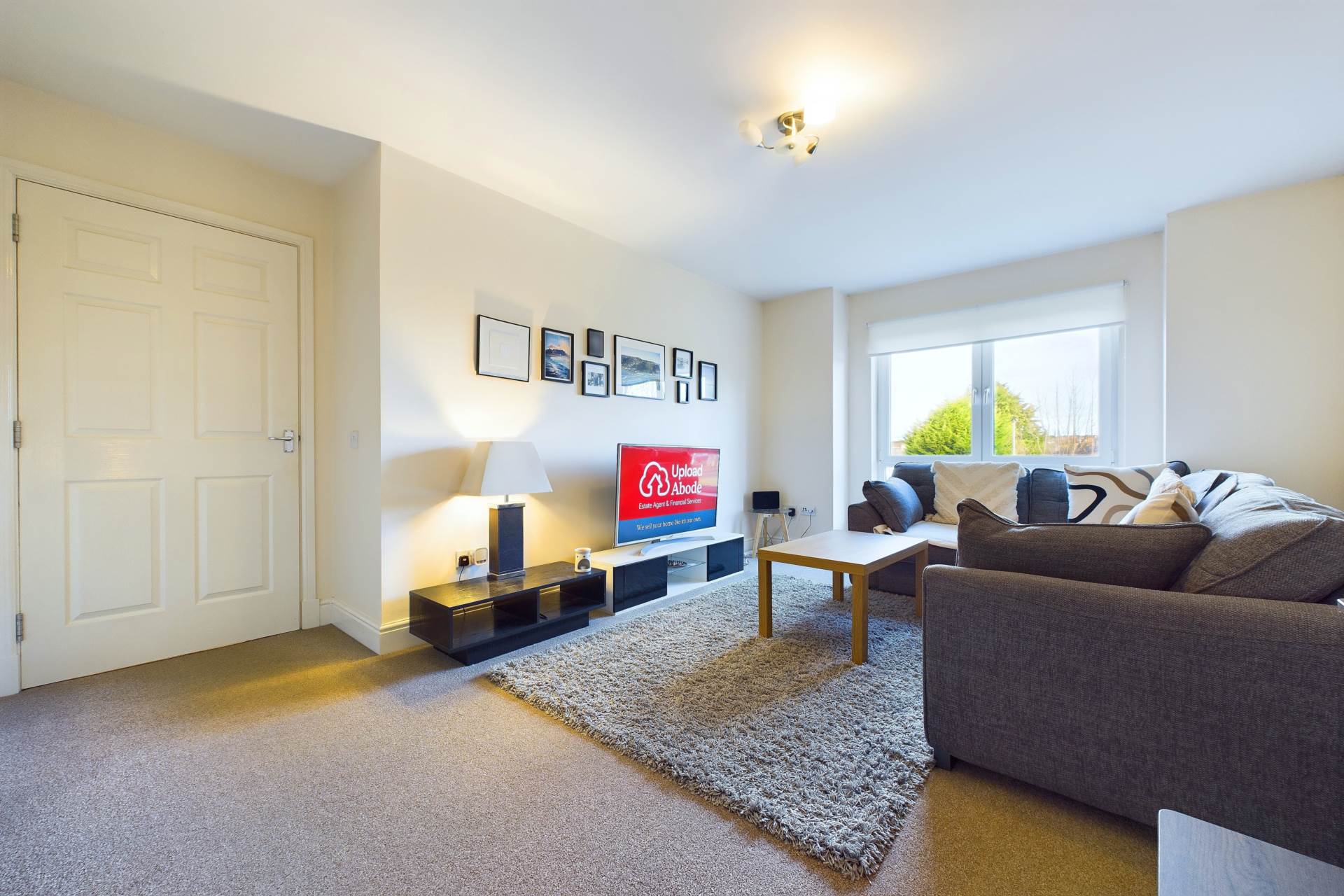 Roxburgh Court, Motherwell