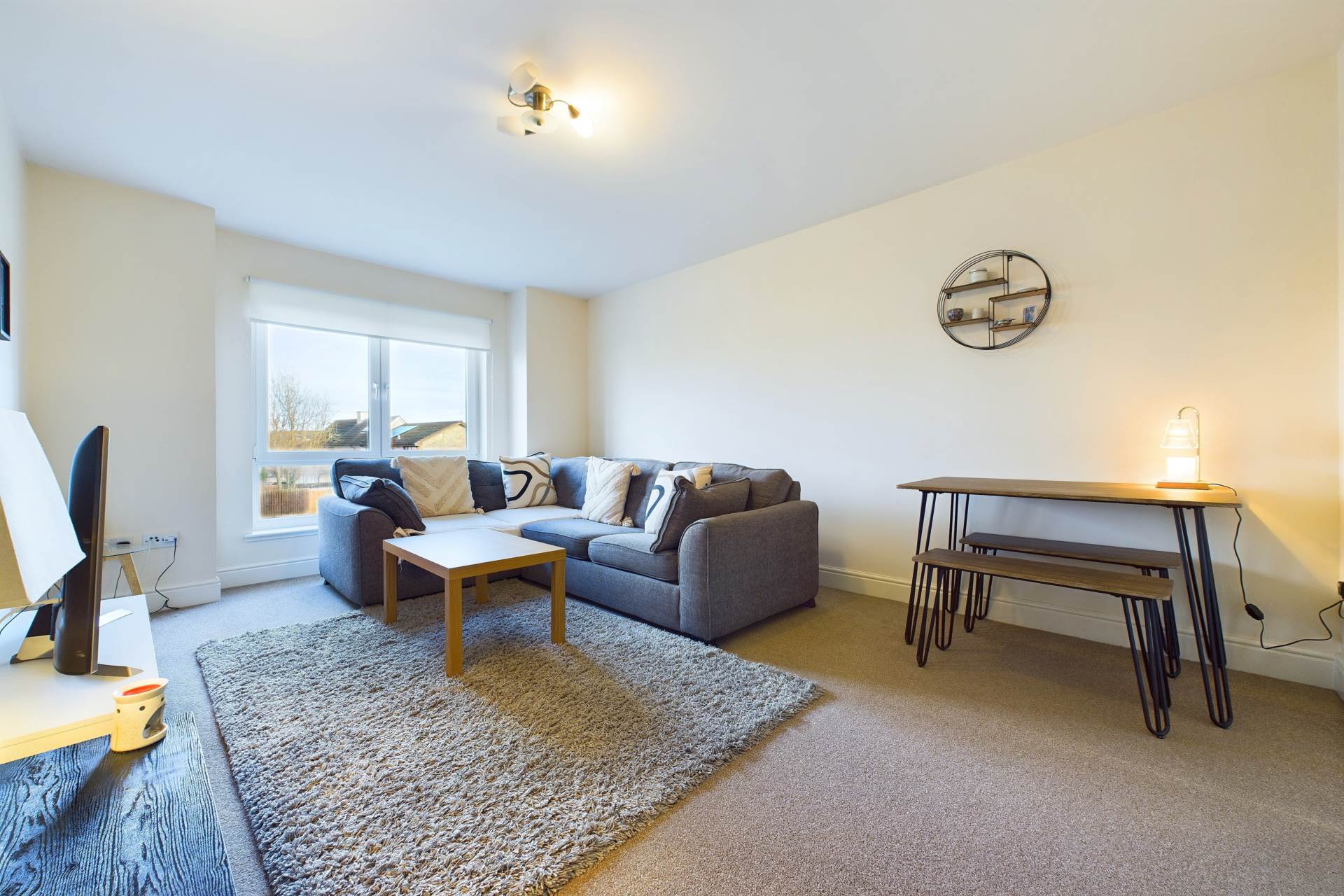 Roxburgh Court, Motherwell