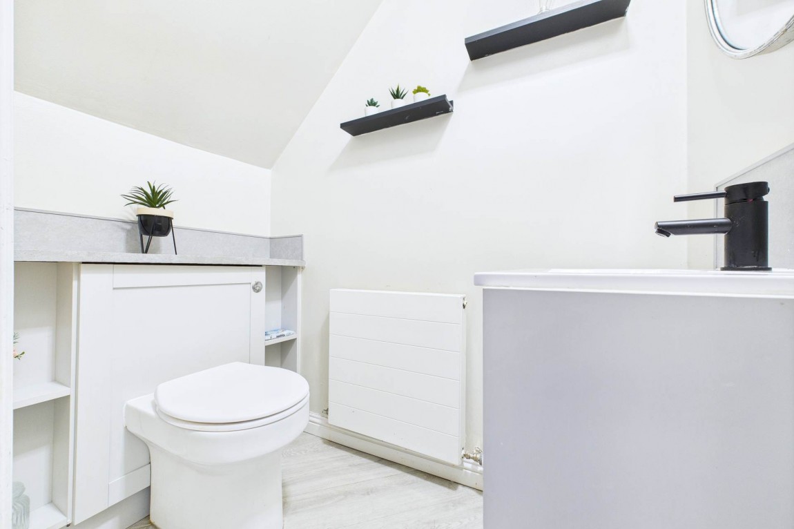 Images for Highwood Gardens, Bellshill