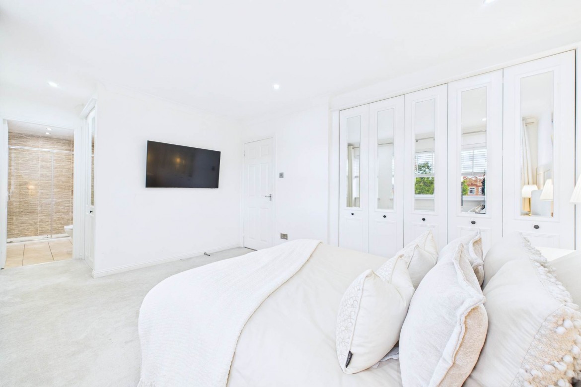 Images for Highwood Gardens, Bellshill