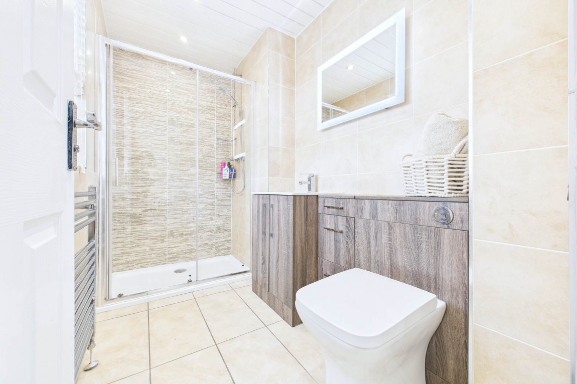 Images for Highwood Gardens, Bellshill