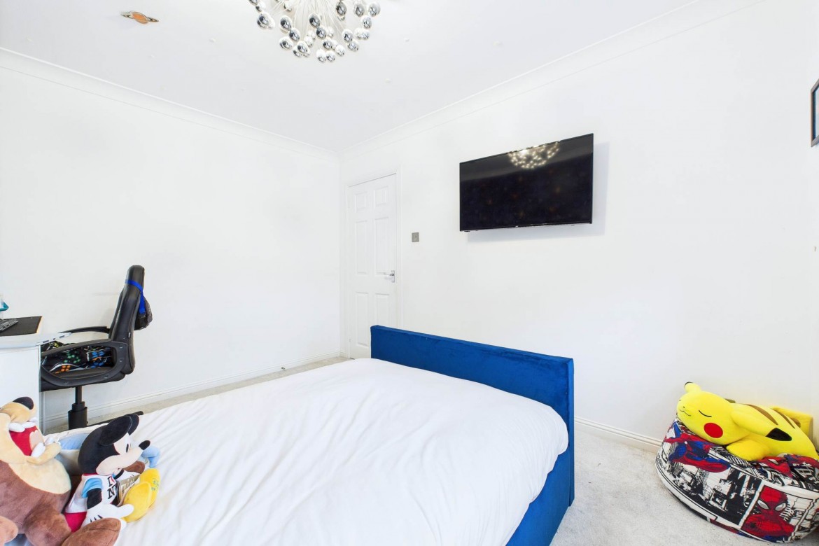 Images for Highwood Gardens, Bellshill