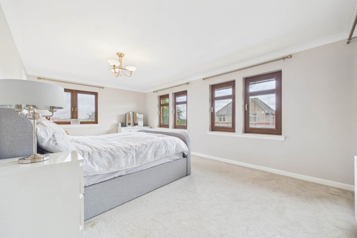 Images for North And South Road, Bellside, Cleland