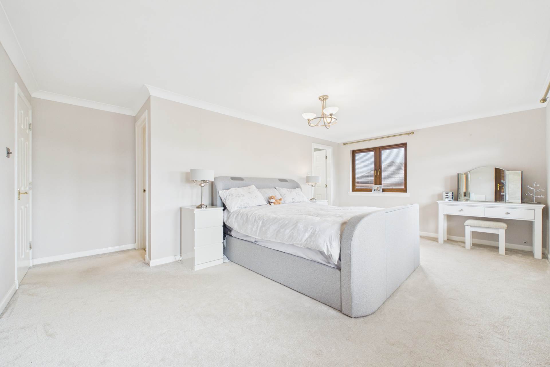 North And South Road, Bellside, Cleland